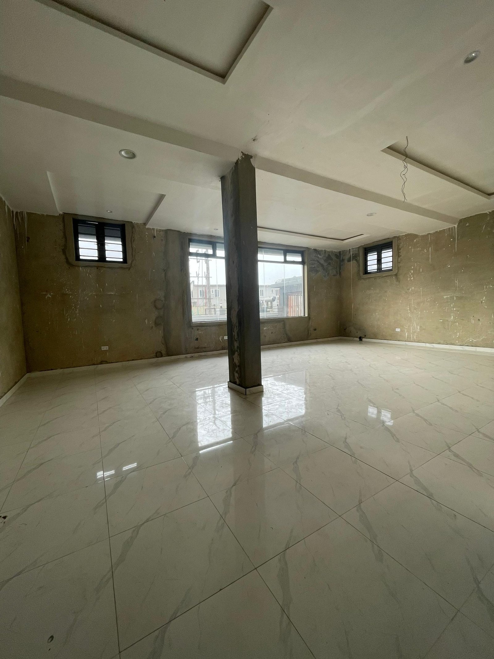 Newly built shop space 69sqm